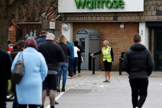 Markette koronavirüse yakalanma olasılığınız nedir?