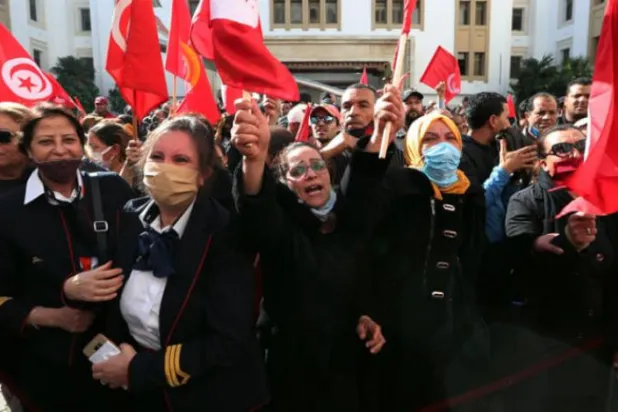 Gannuşi’den siyasi krizi aşmak için üçlü zirve önerisi