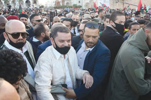 دبيبة يُلوّح باللجوء إلى «ملتقى الحوار» الليبي لتمرير حكومته