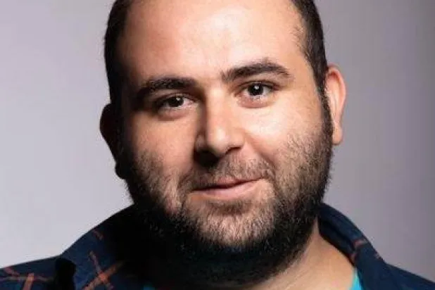 تركيا تعتقل صحافياً إيرانياً فرّ من بلاده بعد حكم بالسجن 5 سنوات