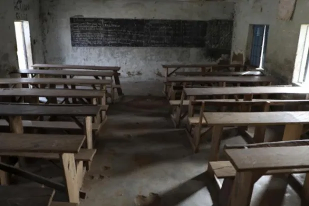 Nijerya'da yatılı okuldaki baskında kaçırılan 42 kişi serbest bırakıldı