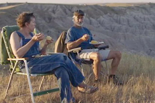 «نومادلاند»: الهجرة إلى العراء