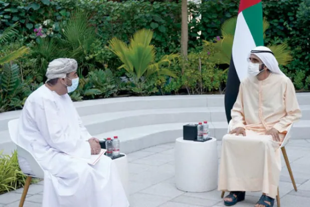 رسالة خطية من سلطان عمان لنائب رئيس الإمارات