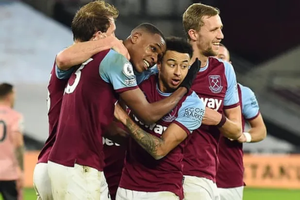 Strikerless West Ham Find New Approach Thanks to Lingard Gamble