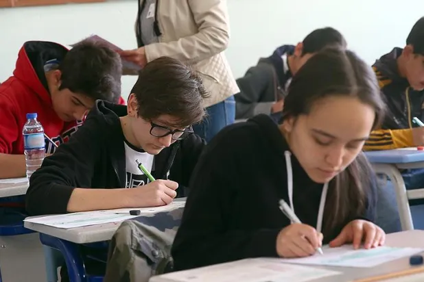 Milli Eğitim Bakanı Selçuk’tan liselerde yüz yüze yapılacak sınavlar hakkında açıklama