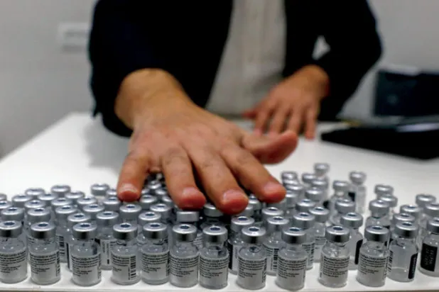 تعدد اللقاحات يسرّع الوصول إلى «المناعة المجتمعية»