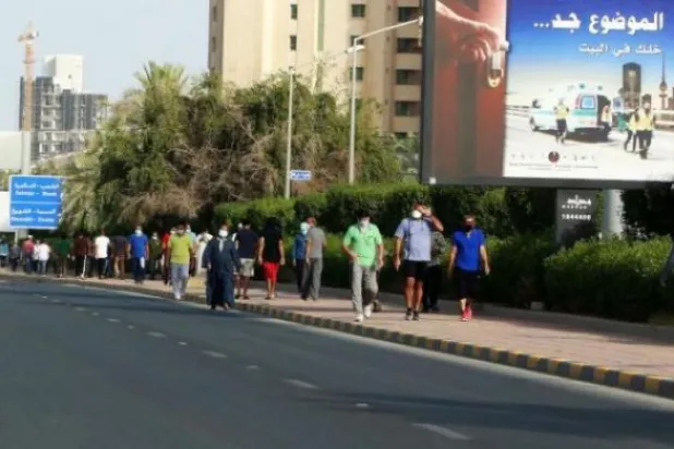 Kuveyt’te günlük vaka sayıları çarpıcı bir şekilde artıyor: Son 24 saatte bin 716 yeni vaka