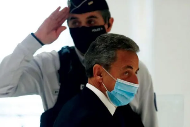 بدعنوانی اور اثر ورسوخ کے غلط استعمال کے کے بعد سjرکوزی کو ملی قید کی سزا