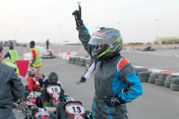 أمجاد العمري... سعودية حوّلت شغف رياضة {الكارتينغ} إلى دراسة وتخصص