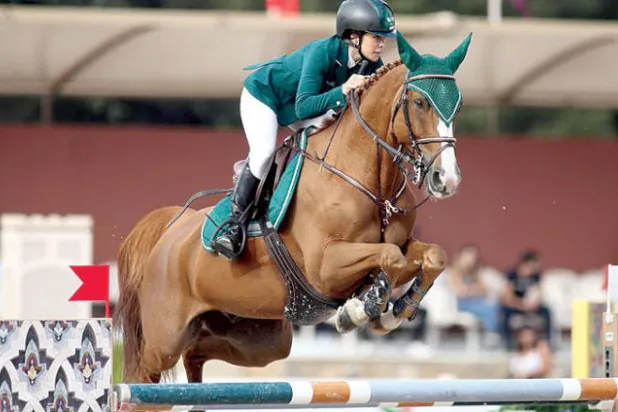 دلما ملحس تتخطى الحواجز لتثبت جدارتها بين أفضل لاعبات الفروسية (الشرق الأوسط)