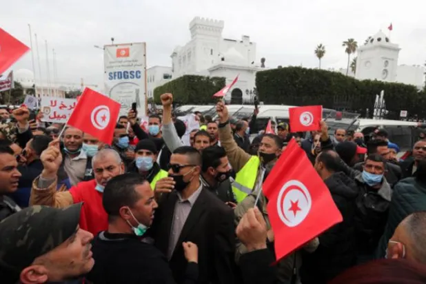 ارکان پارلیمنٹ پر ہوئے حملے کے بعد تیونس میں حکومت سے استعفیٰ دینے کا مطالبہ