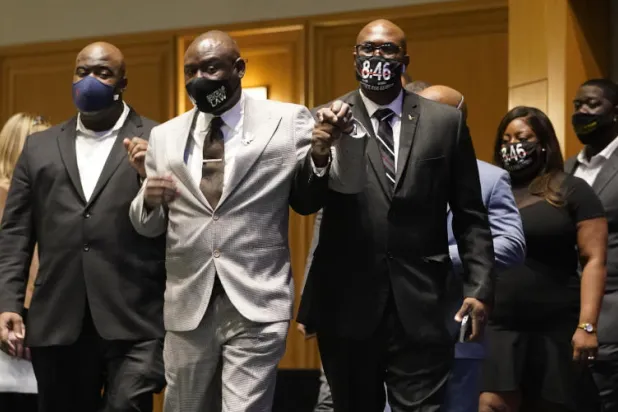 في تسوية قضائية... أسرة جورج فلويد تحصل على 27 مليون دولار