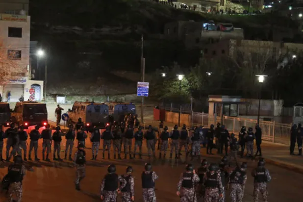 الأردن: اتهام إسلاميين بقيادة احتجاجات على خلفية حادثة «السلط»