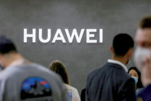 «هواوي» تفتح براءات اختراع الجيل الخامس لمنافسيها