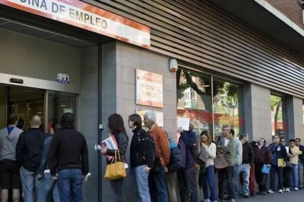 تراجع البطالة بأستراليا في فبراير 5.8 %