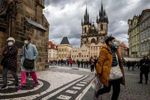 التشيك تعتزم تمديد حالة الطوارئ