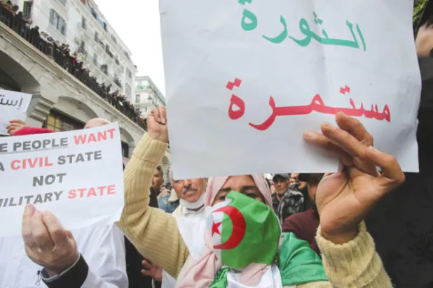 «الحراك» الجزائري يندد بـ«مناورة لتشويه صورة المتظاهرين»