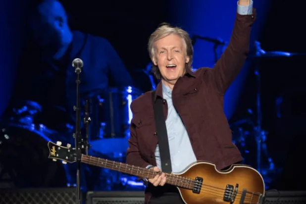 بول مكارتني يصدر كتاباً للطبخ النباتي