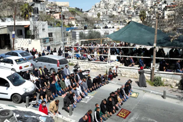 «الإفتاء» الفلسطيني يحذر من ترحيل جماعي في القدس