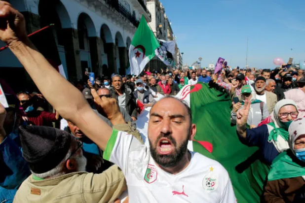 الجزائر تعلن إحباط «مخطط إرهابي» يستهدف «الحراك»