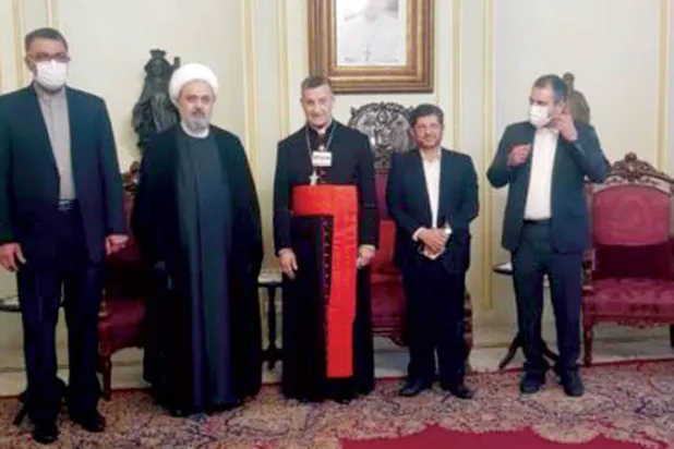 مسؤول إيراني في بيروت في زيارة اتخذت طابعاً دينياً