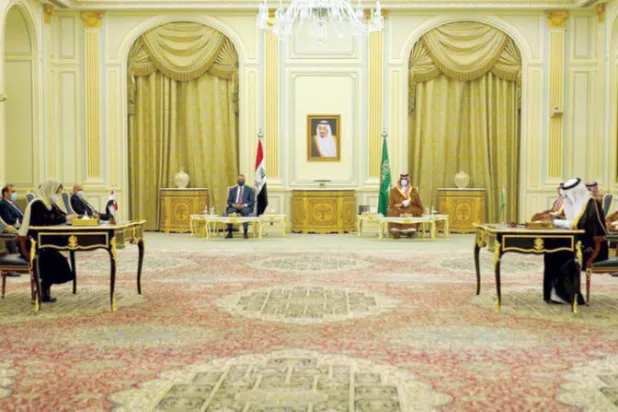 جانب من مراسم توقيع الاتفاقيات بحضور ولي العهد السعودي ورئيس الوزراء العراقي (واس)