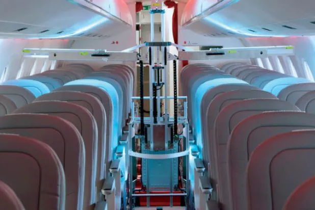 روبوت يقتل الفيروسات بالأشعة فوق البنفسجية