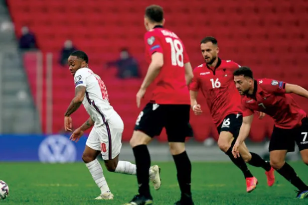 ساوثغيت يعرف جيداً قيمة رحيم سترلينغ للمنتخب الإنجليزي