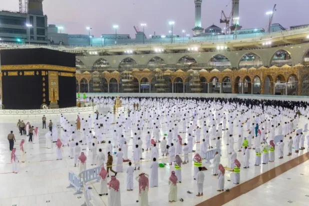 50 ألف معتمر و100 ألف مصلٍ بالمسجد الحرام يومياً في رمضان