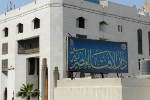 «الإفتاء» المصرية تجيز تلقي اللقاح في نهار رمضان