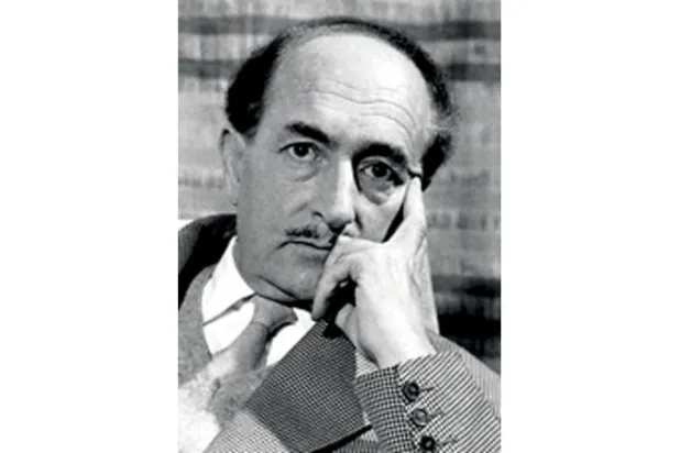 كوازيمودو... وظَّف شعره للثورة والإنسان وخسر جماليته الفنية