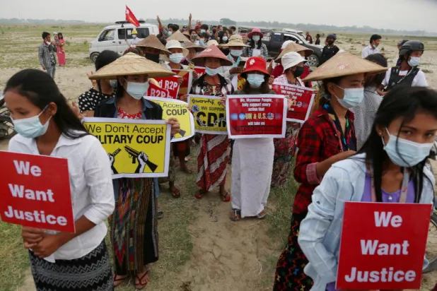 ميانمار: معارضو الحكم العسكري ينظمون «إضراباً صامتاً»