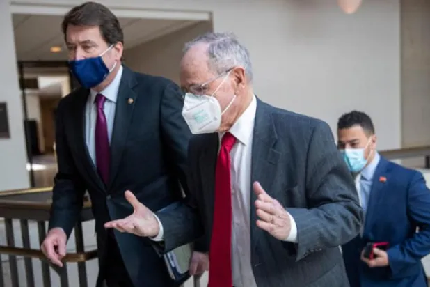 Cumhuriyetçi senatörlerden Biden'a İran’a ‘boyun eğmeyi’ durdurma çağrısı