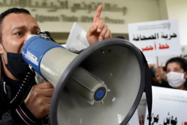 الرئيس التونسي يخشى استخدام المحكمة الدستورية لعزله