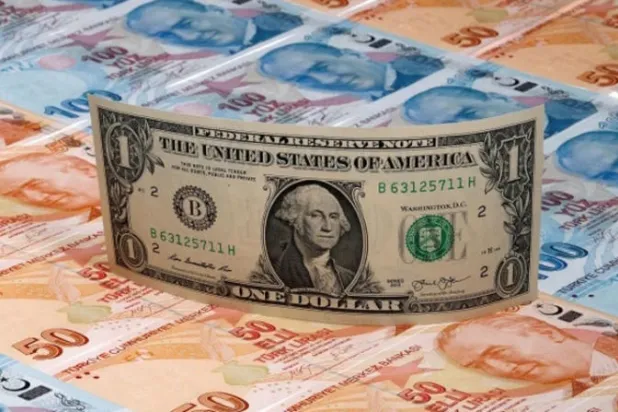 إردوغان يسحق الليرة التركية مجدداً  بحديثه عن احتياطي العملات الأجنبية