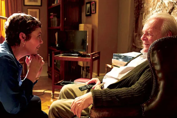 أنطوني هوبكنز وأوليفيا كولمن في فيلم «الأب»