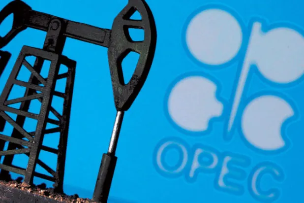 «أوبك بلس» للاستمرار في تقليص تخفيضات إنتاج النفط