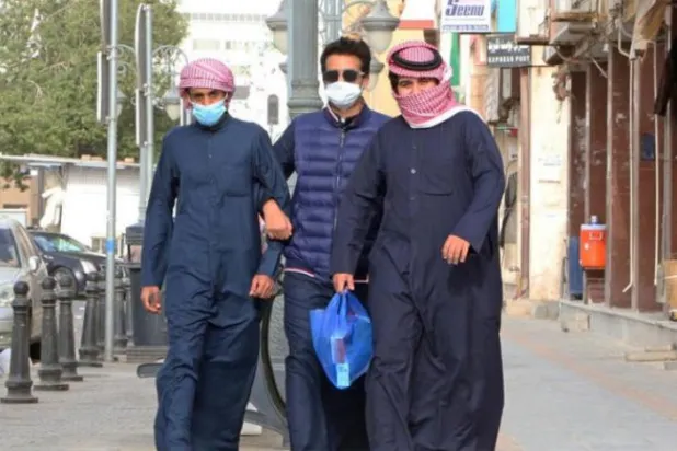 Kuveyt’te son 24 saatte bin 253 yeni koronavirüs vakası ve 11 ölüm kaydedildi