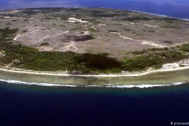 جزيرة تسجل «رقماً قياسياً» بعد تطعيم كل سكانها البالغين