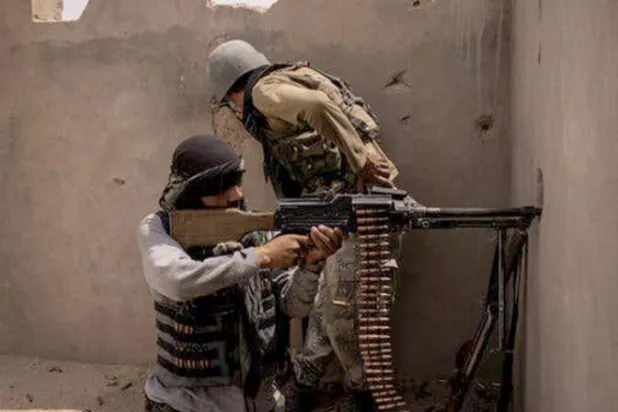 لشكر جاه مدينة محاصرة على خطوط الجبهة الأمامية في أفغانستان