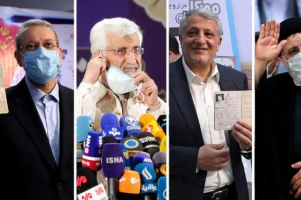 گزشتہ روز صدارتی انتخابی مرکز میں چیف جج ابراہیم رئیسی، پارلیمنٹ کے سابق اسپیکر علی لاریجانی، تہران کے میئر محسن ہاشمی رفسنجانی اور ایرانی رہنما کے مشیر سعید جلیلی کو دیکھا جا سکتا ہے (اے ایف پی / ای پی اے)