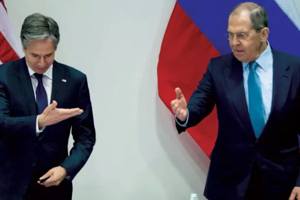 يوما مناكفات بين بلينكن ولافروف في آيسلندا