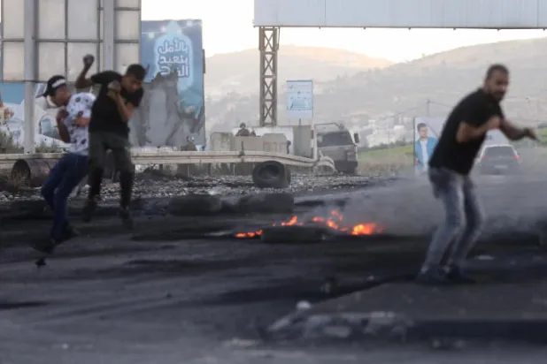 الجيش الإسرائيلي ينفذ حملة اعتقالات ضد أنصار «حماس» في الضفة الغربية