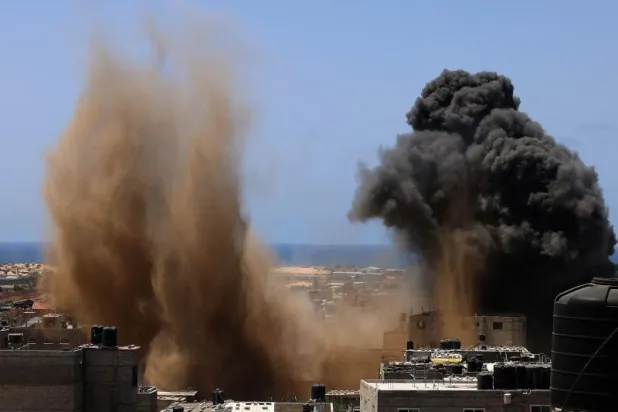 بوتين يأمر بإجلاء الرعايا الروس من قطاع غزة