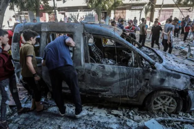 آخری گھنٹوں میں کشیدگی اور پرسکون ماحول کا ایک مقابلہ دیکھا گیا ہے