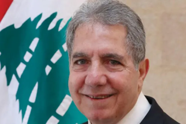 لبنان: عقبات قانونية وسياسية تعيق بطاقة المساعدات الاجتماعية