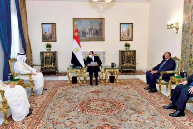 Katar, Sisi’yi Doha’ya davet etti