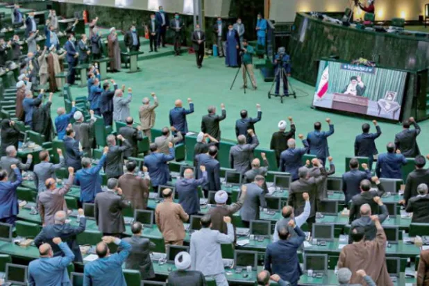 خاتمی نے جمہوریت کو کمزور کرنے کے کاروائی پر کی تنقید 