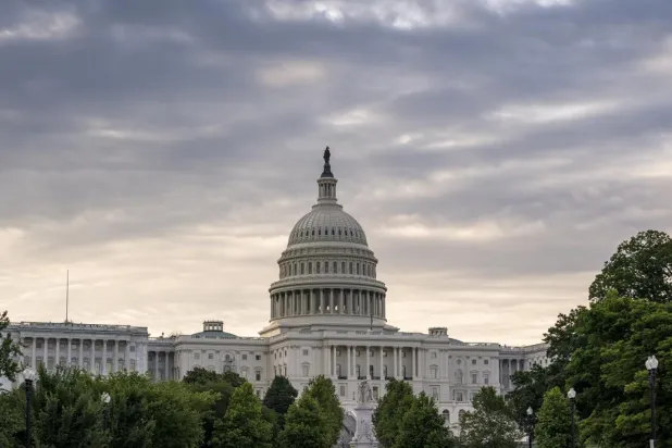 Foreign Affairs ekseni: Batmak ve rolü geri kazanmak