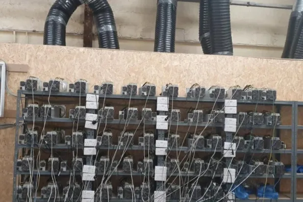 "Kenevir yetiştiriliyor" diye baskın düzenlediler, kripto para madeni çıktı